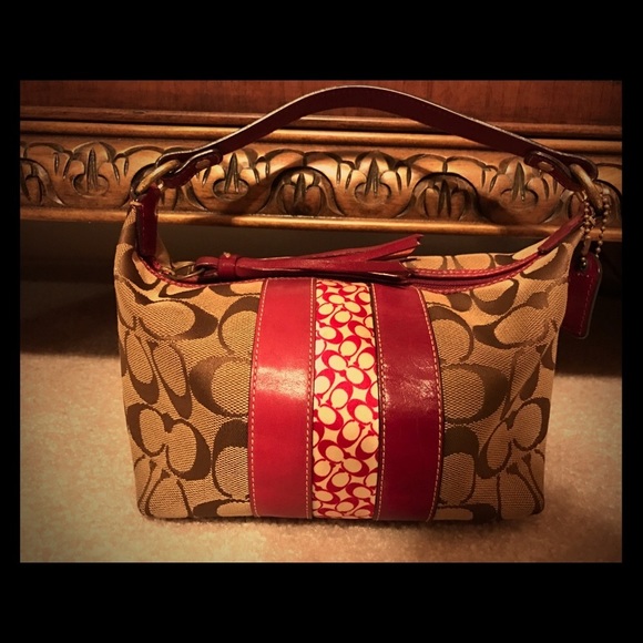 Beautiful Authentic ♥️COACH♥️ Small Purse - Picture 5 of 13